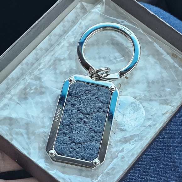 Gucci GG Leather keychain microguccissma New! - Picture 2 of 13